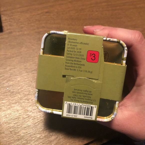 Free Gift With Purchase Rosemary Complete Grow Kit - Picture 2 of 3